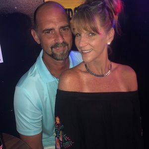 Meet your Posher, Dedra